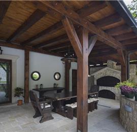 5 bedroom bayside villa with pool near Kotor, sleeps 12